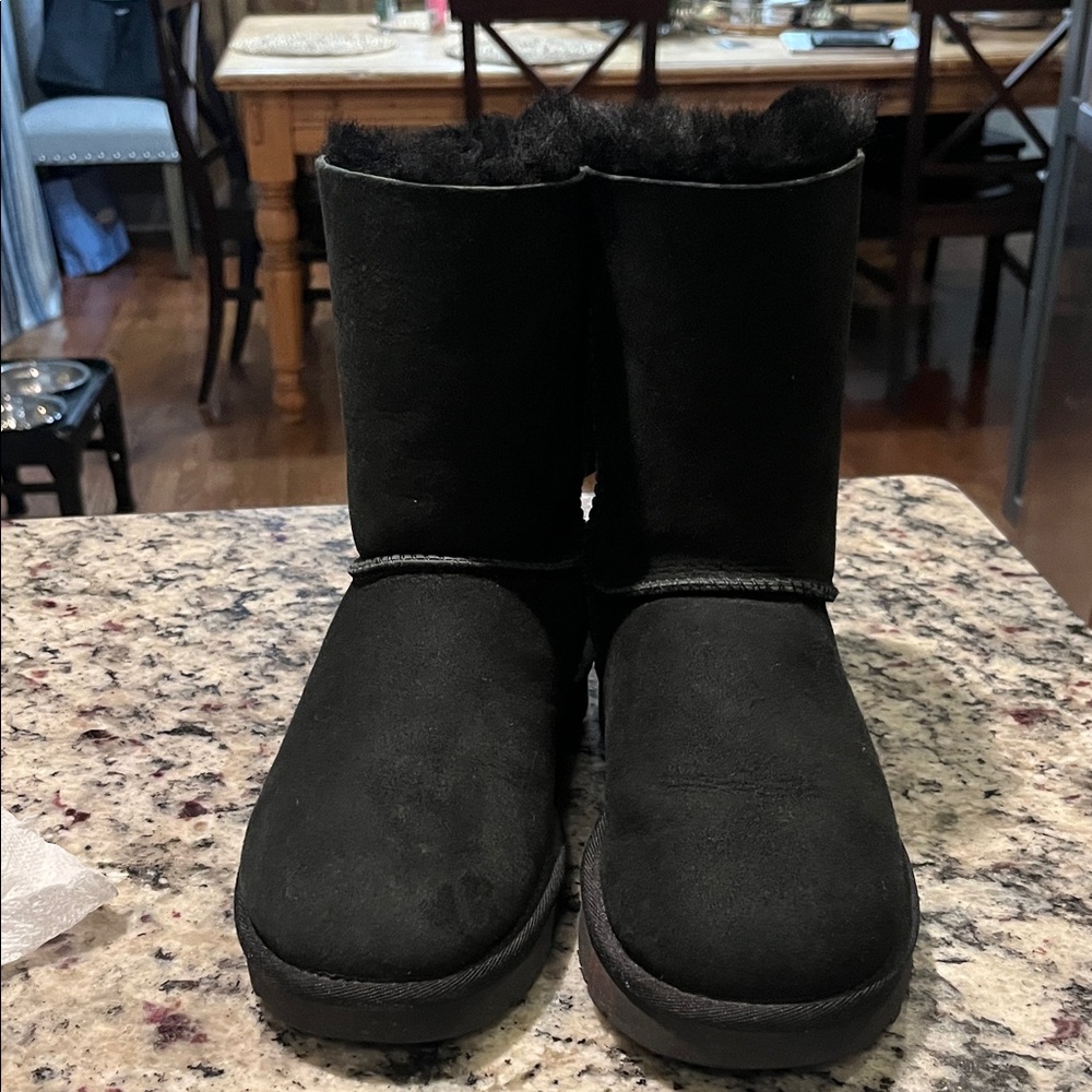 Black Shearling Boots